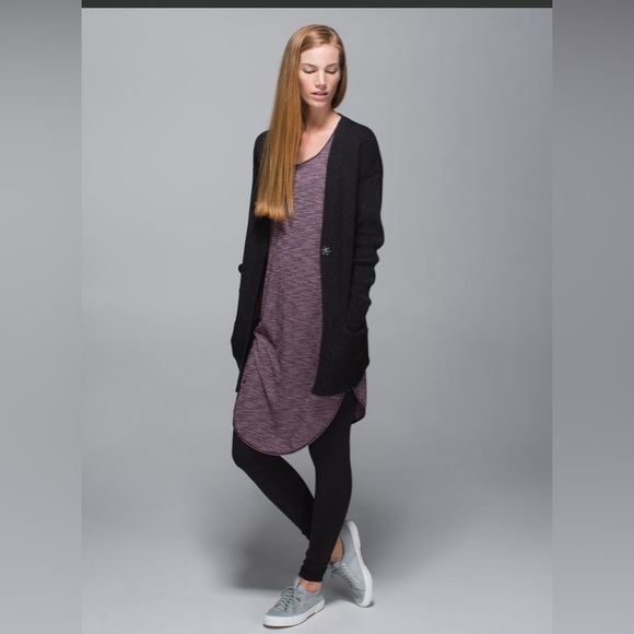 Lululemon retreat dress 8 EUC - Picture 2 of 8